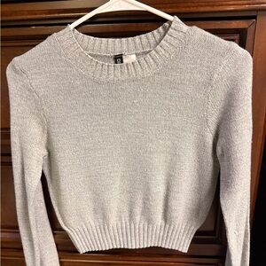 H&M Light Gray Crewneck Sweater